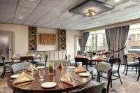 DoubleTree by Hilton McLean Tysons - Breakfast