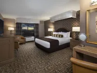 Golden Nugget Las Vegas Hotels near The Smith Center for the Performing Arts