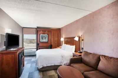 Hampton Inn West Springfield Hotels in Chicopee