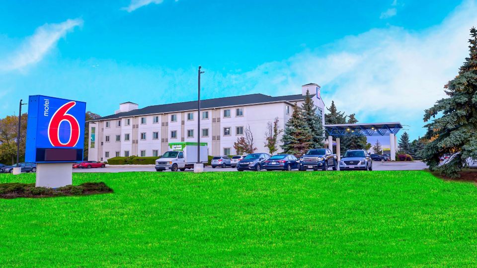 Motel 6 Burlington, on - Toronto West - Oakville