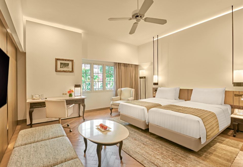 4. 굿우드 파크 호..