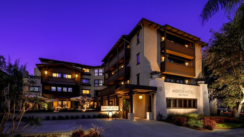 Ambrose Hotel