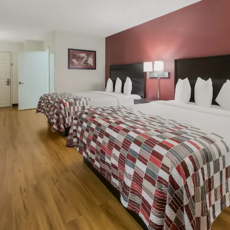 Red Roof Inn & Suites Knoxville East