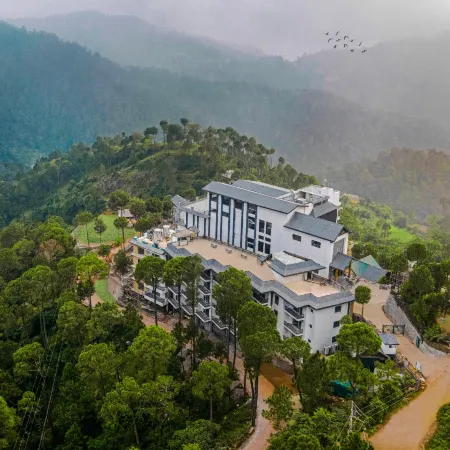 WelcomHeritage Parv Vilas Resort & Spa