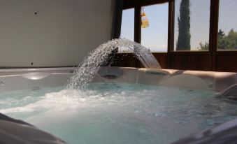 Chez Moumie Jacuzzi Privatif