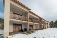 Résidence les Esplaneilles Hotels in Font-Romeu