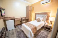 Hotel Alles Blau Các khách sạn gần PPP