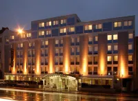 Hotel NH Hamburg Mitte Hotels in der Nähe von Aussichtsplattform „Zum Elbblick“