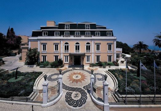 올리시포 라파 팰리스