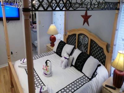 Four Bedrooms Room(Holiday)