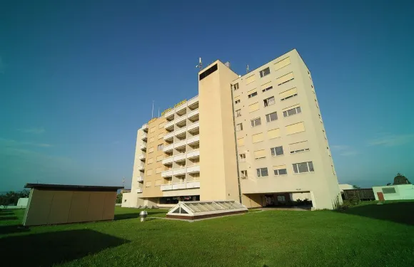 伊魯斯特酒店 - 城市與當地