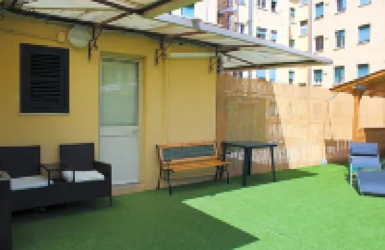 Hotel Pyramid Hotel berhampiran Roma Ostiense