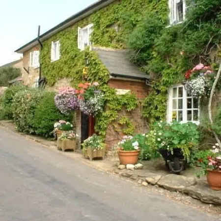 East Farm House B&B