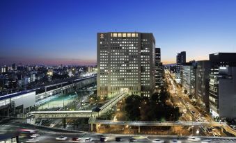 Courtyard by Marriott Shin-Osaka Station