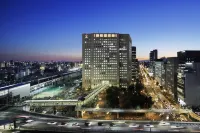 Courtyard by Marriott Shin-Osaka Station Hotels in Osaka