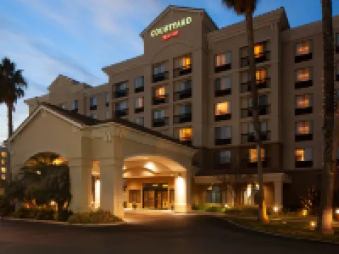 Courtyard Newark Silicon Valley Hotels in Newark