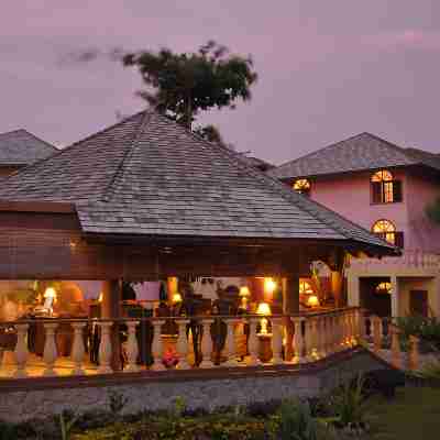 Castello Beach Hotel Hotel Exterior