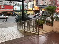 Back Home Hotel