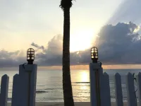 S.N. Plytorn Beach Hotel