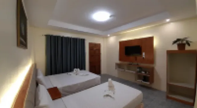 카모테스 투어리스트 인