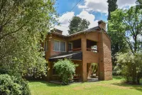 Parador 15 Hotels in Funes