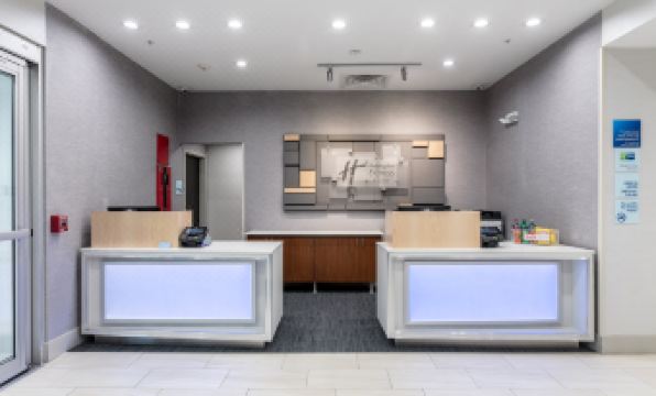 Holiday Inn Express & Suites JERSEY CITY NORTH - HOBOKEN by IHG