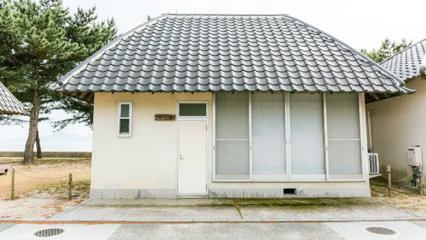 Naoshima Tsutsujiso Lodge Hotels near Seaside Inujima Gallery