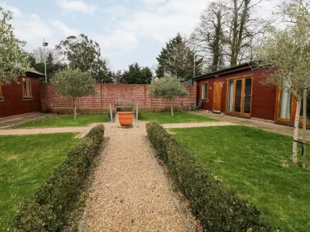 Fox's Den Отели в г. Ферем