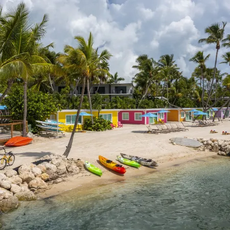 La Siesta Resort & Villas