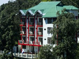 Hotel Himgiri