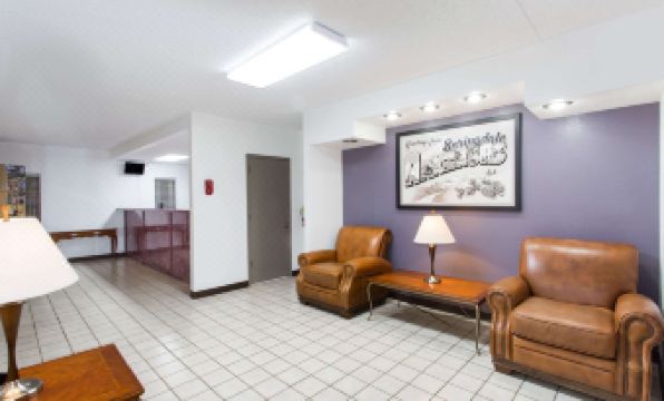 Super 8 by Wyndham Springdale AR