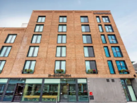 The Hendrick Smithfield Hotels near Kilmainham Gaol