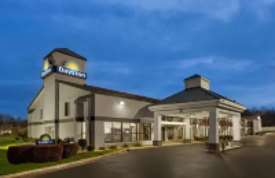 Days Inn by Wyndham Rock Hill Hotel di 
