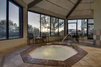 Drury Inn & Suites Albuquerque North - Hot Tub