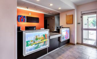 Motel 6 Allentown, PA