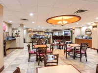 أتويل سويتس باناما سيتي بيتش سوث إيست باي آيتش جي Hotels near شيل آيلاند