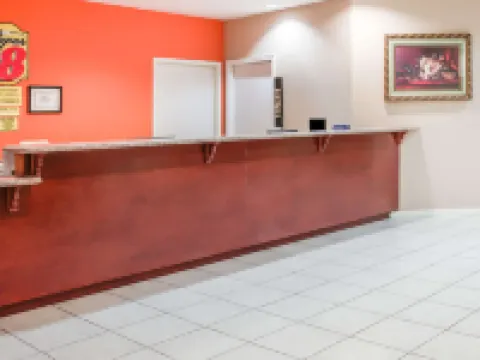 Super 8 by Wyndham Brenham TX Hotéis em Brenham