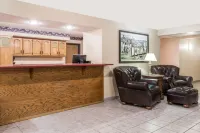 Super 8 by Wyndham Maysville KY Hotels in Maysville