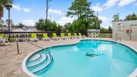 Best Western Plus Myrtle Beach @ Intracoastal - Pools