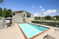 Microtel Inn & Suites by Wyndham Ponchatoula/Hammond - Cho phép mang theo thú cưng
