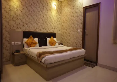 Hotel Uma Palace Hotel a Sarai Gulharia
