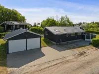 "Rafn" - 550m from the Sea