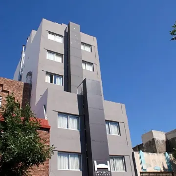 Novum Suites Отели рядом с достопримечательностью «Клиника «Алленде»»