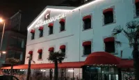 潘德瑪港酒店