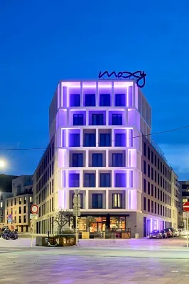 Moxy Brussels City Center فنادق في 