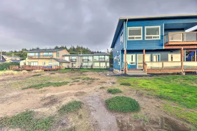 Sanderling Sea Cottages, Unit 2 Walk to Coast! Hotels in Waldport