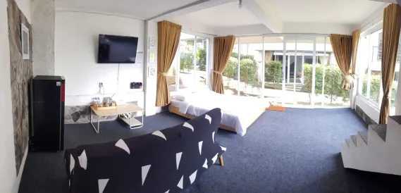 D'Journey Hotel 