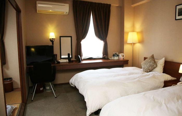Royal Garden Hotel