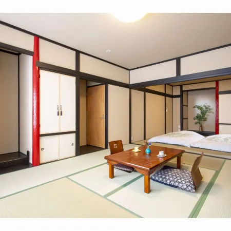The Ryokan O Отели рядом со станцией JR Nakatsugawa station