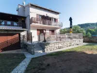 Beachfront Studio-Apartment Spazzio Hotels in Preko